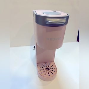 Light Pink Keurig Single Cup Coffee Maker